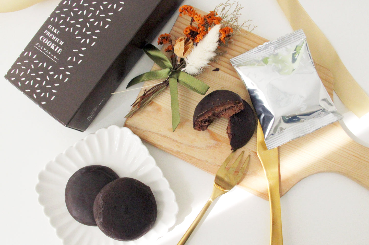 【2026 GAKUチョコレートサンドお楽しみ福袋】【送料無料】何が入っているかお楽しみ! チョコレートサンド2個&プレミアムクッキー5個入【次回使えるクーポン付き】