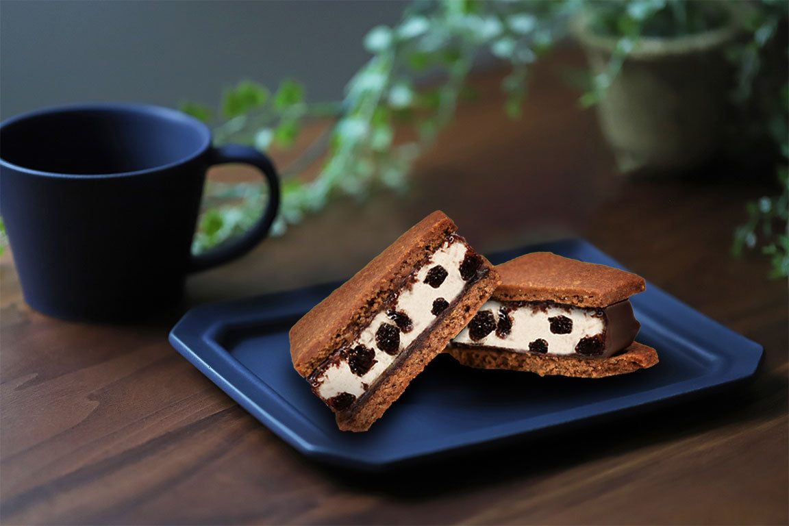【ご家庭用に!】GAKUチョコレートサンド12個(ラムレーズン)